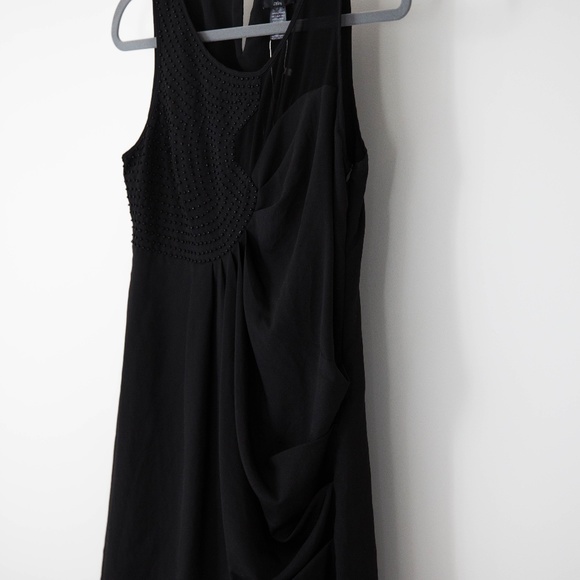 Black Dress - Picture 2 of 8